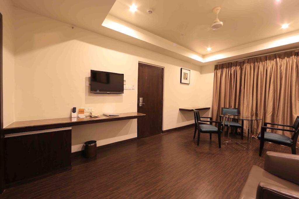 Hotel Regalia Tirupati Exterior foto